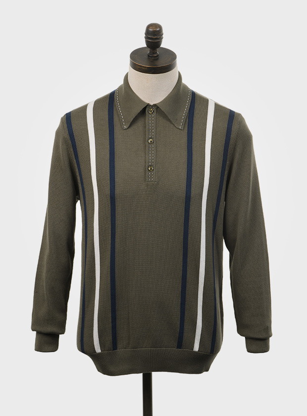 ART GALLERY CLOTHING MOD CLOTHING MOD MENSWEAR SIXTIES MOD RETRO ROCKABILLY FIFTIES ROCK N ROLL IVY STYLE MODCULTURE MOD STYLE MOD TOPS SUBCULTURE VINTAGE STYLE FINE GAUGE KNITWEAR Ivy green, long sleeved, knitted polo shirt with navy blue and off white vertical jacquard stripes and saddle stitching on collar and placket. Fine gauge, retro style knitwear.